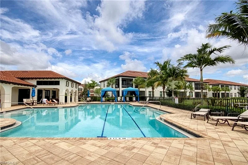 Palmer Lake | Naples Vacation Condo