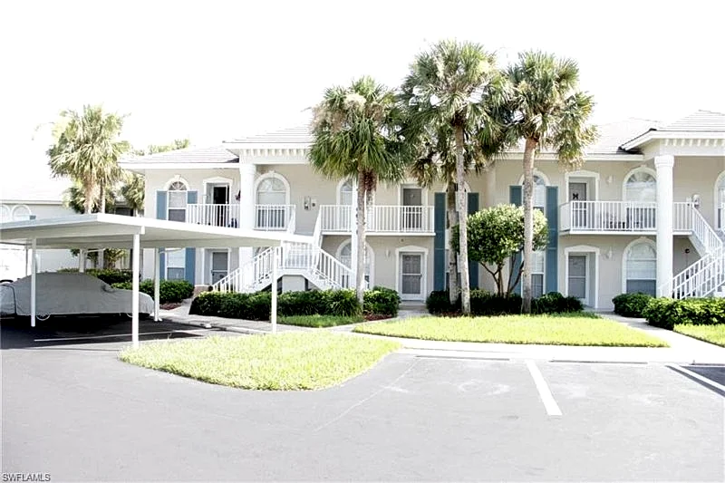 Naples Vacation Condo | Twelve Oaks CIR