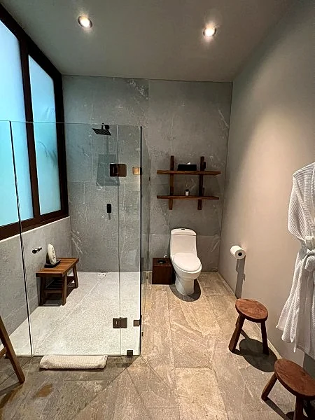 Photo 32