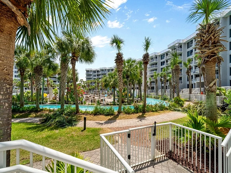 Destin West Heron L-08