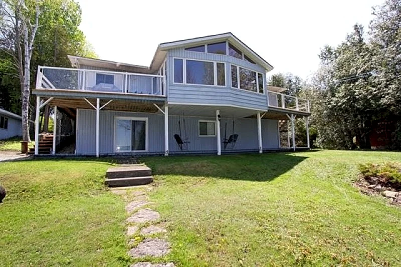Georgian Bay Cottage #1624, 4-BR, 2-BA, Wiarton