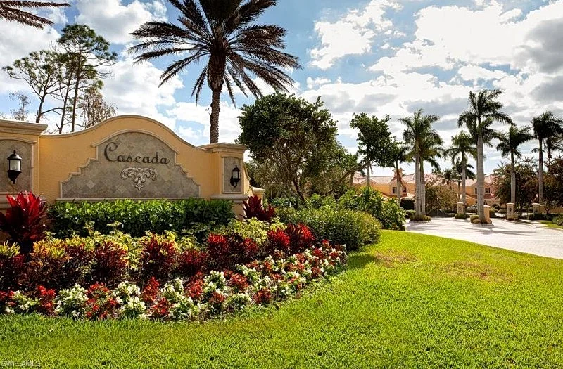 Cascada Way Vacation Condo | Naples Vacation Rentals