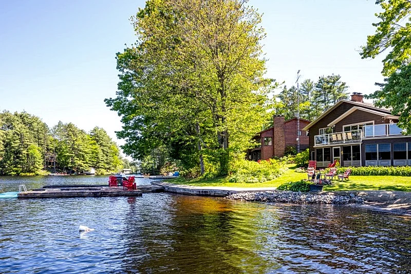 Kahshe Lake Cottage #904, 3-BR, 5-BA, Muskoka Lakes