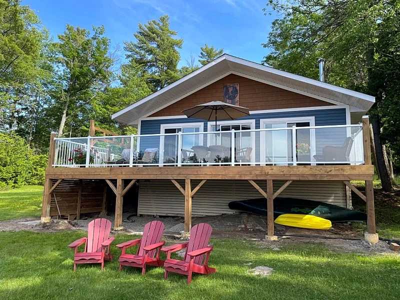 Family Cottage #718 on Georgian Bay steps from Honey Harbour