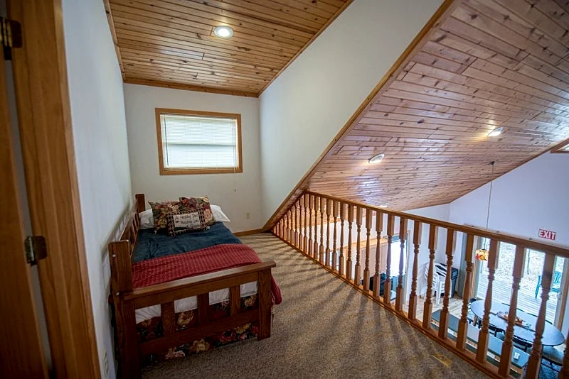 Photo 12