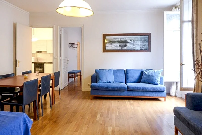 1 Bedroom Champ Elysées LORD BYRON
