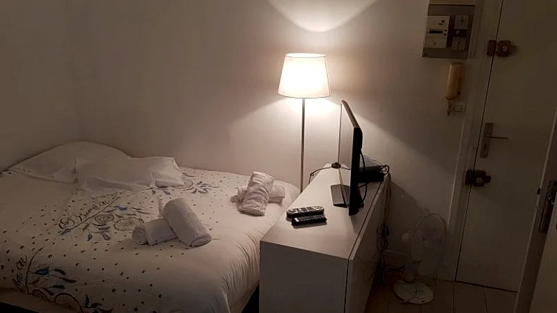 Photo 10