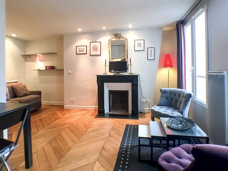 CHERCHE MIDI charming studio steps from Bon Marché Mall and Rue de Rennes