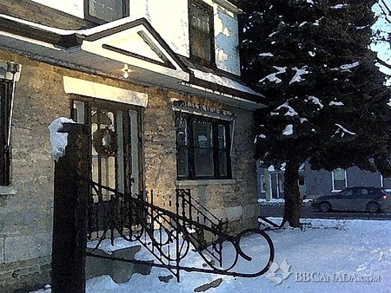 Photo 18