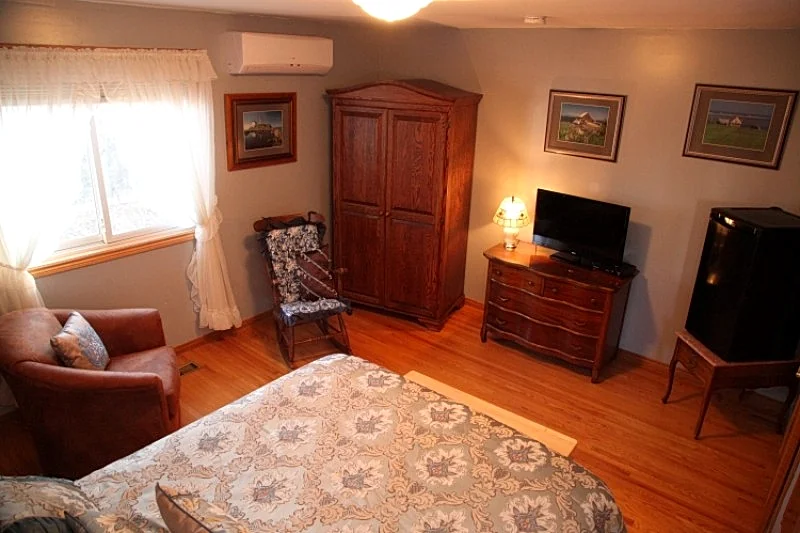 Photo 8