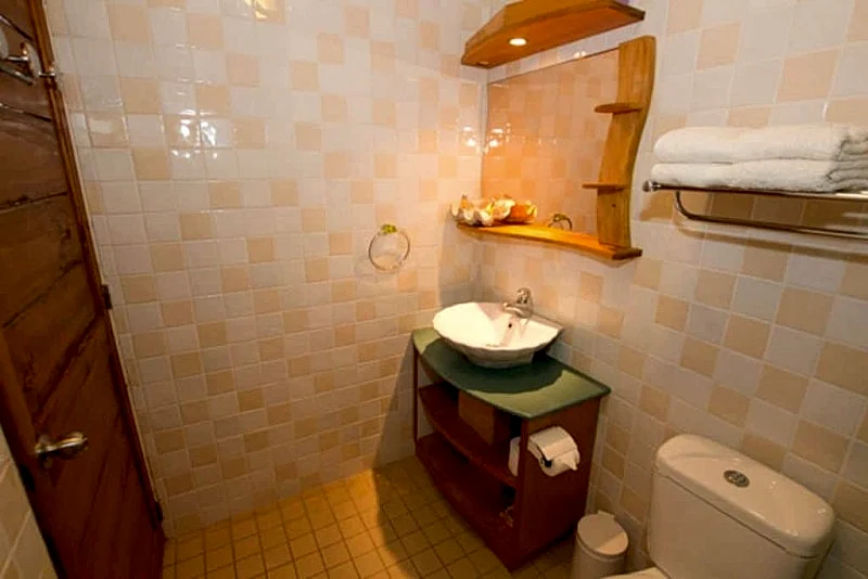 Photo 13