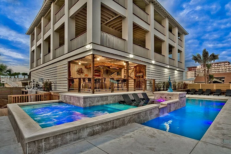 Admirals Palace | INCREDIBLE Panoramic Beach & Harbor View Rooftop Deck | BoatDock