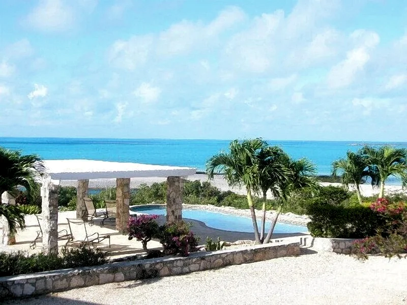 Dramatic Ocean Views | Cooper Jack Bay Settlement Apt.