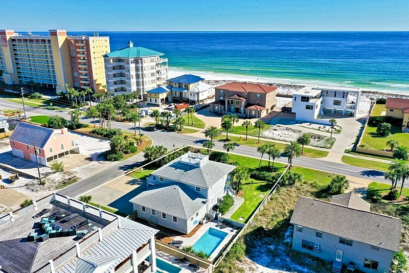 Captains Quarters | Interactive Game Room | Heated Pool | Panoramic Beach Views