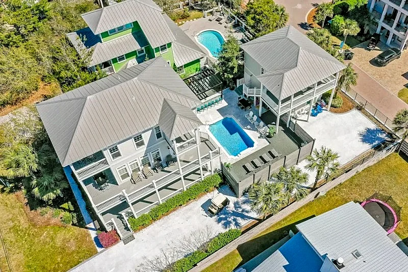 Commanders Palace | Beach View Mansion | Heated Pool | Cabana | 2 Kitchens