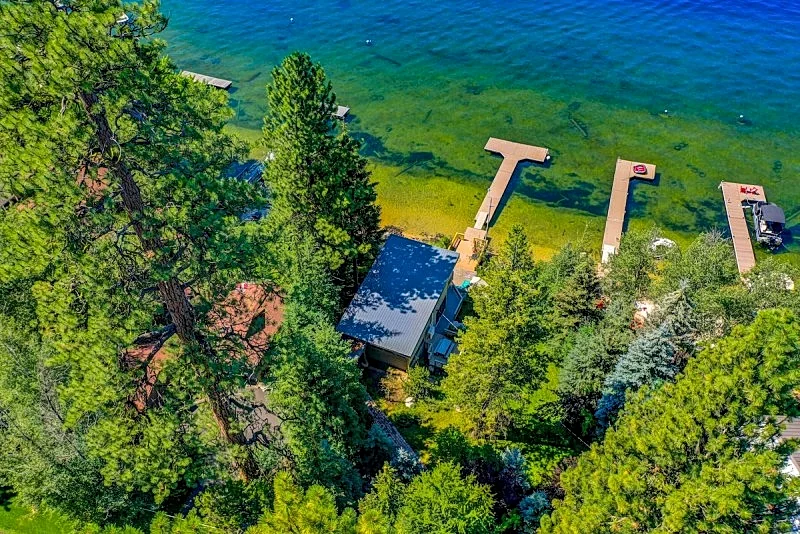 Classic McCall Lake House - Private Dock on Payette Lake - Hot Tub - Fire Pit