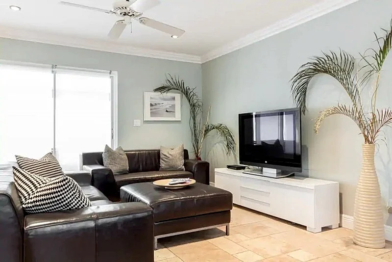 Lowest price Luxury 4 BR/2 BA Walk to Beach Hot Tub restaurants bars golfing etc