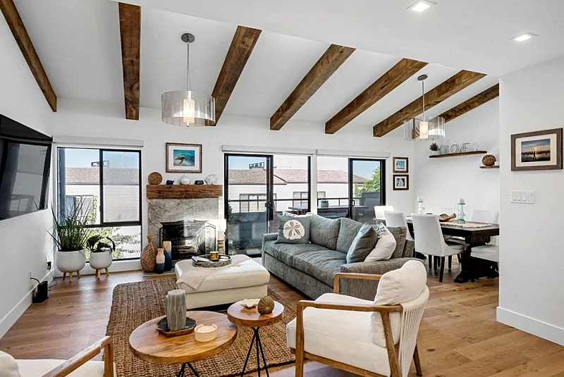 Designer Chic Hollywood Riviera Townhome with Pool, A/C & Prime Location - SCVR