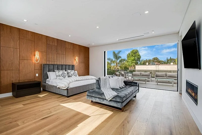 Photo 32