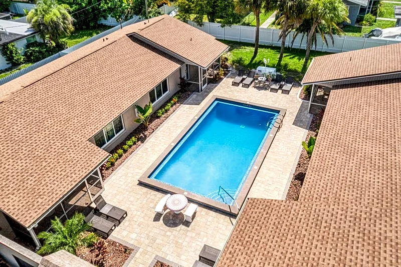 Poolside Paradise: Newly Renovated Units!Just a stroll from Downtown Cape Coral!