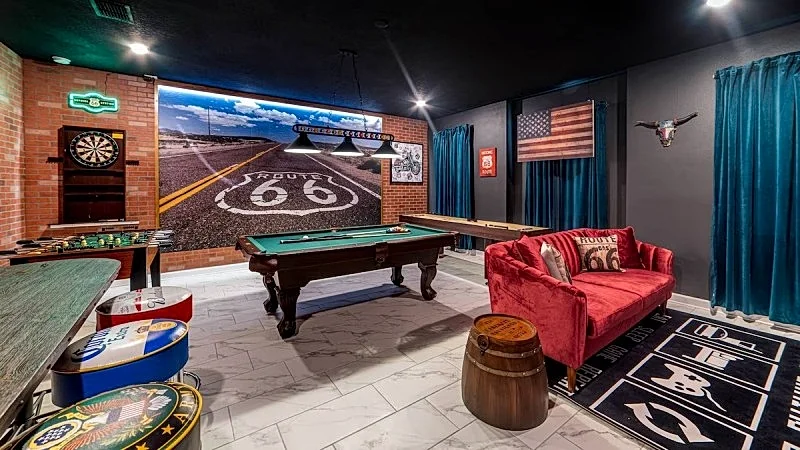 Championsgate Resort 8 Bedroom Home with Game Room+Pool