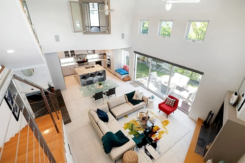 Modern 4-Bed Designer Retreat with Luxe Amenities in East Manhattan Beach -  SCVR