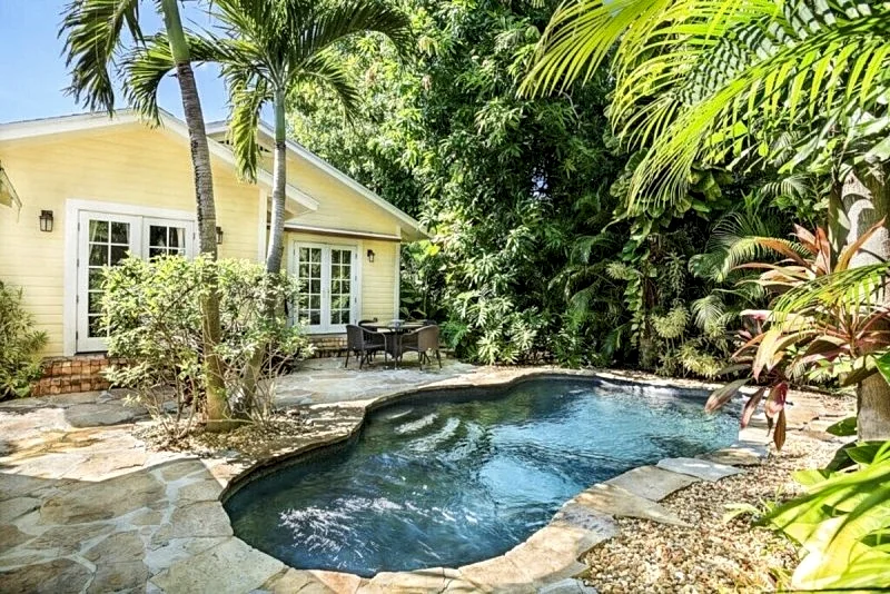 Mango Haus 2BD/2BA in WPB Home | Private Pool in Quiet Neighborhood