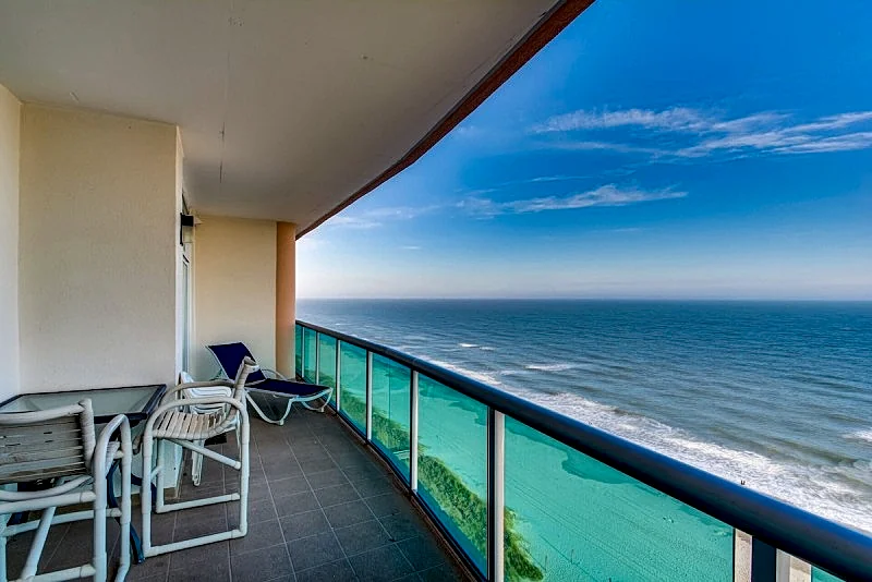 CRESCENT KEYES PH16 - OCEANFRONT - CRESCENT BEACH SECTION