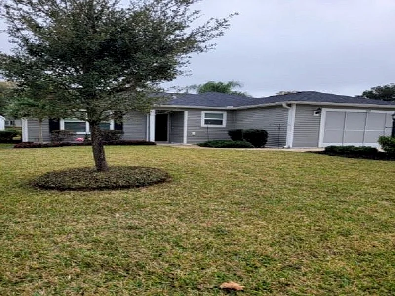 Silver Oak | Beautiful 2/2 Patio Villa in Sabal Chase with golf cart-pet friendly
