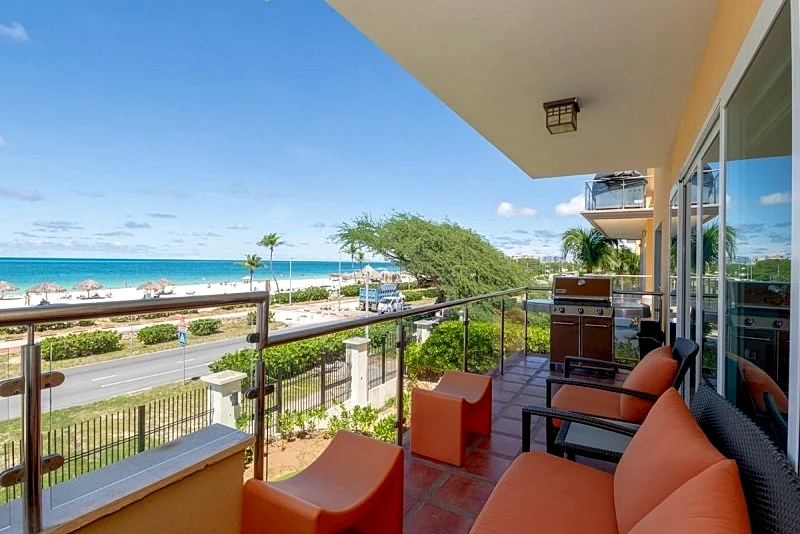 Beachfront-Adults Only-Majestic View 3BRcondo-E221