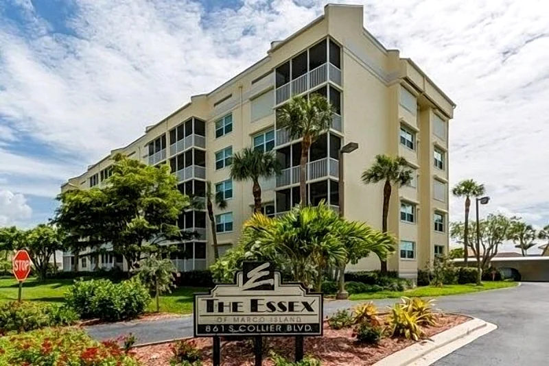 ESSXS302 - Lovely 2 bedroom condo on south end
