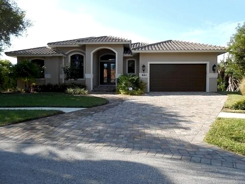 3/2.5 home, custom designed with vacation in mind.