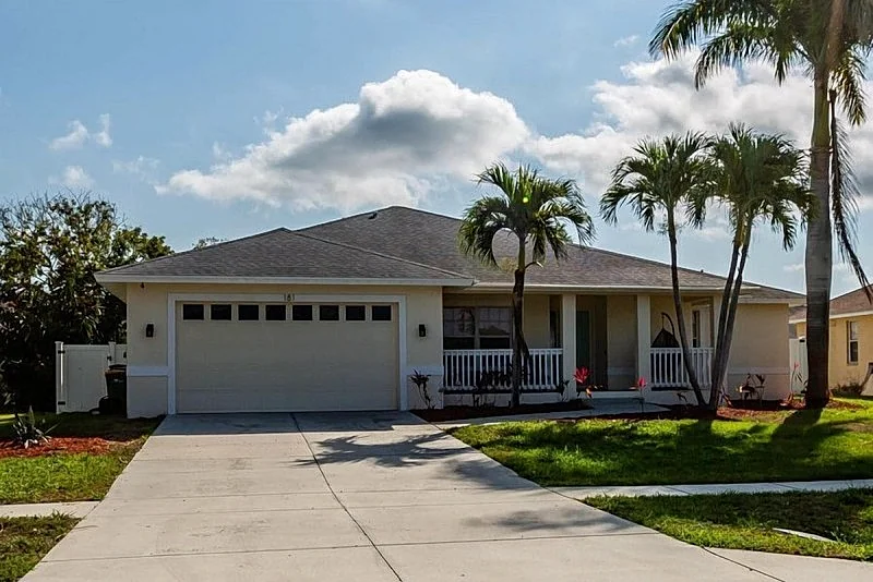 Super cute 3/2 inland home with heated pool