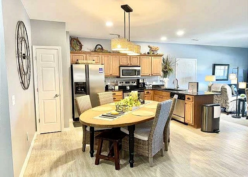 VRB5 Forest Gem 3 BR Table Rock Lakefront Condo with Boat Slip