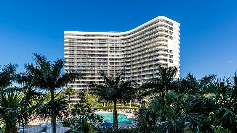 Step into Paradise at South Seas Towers 4-805 - Marco Island