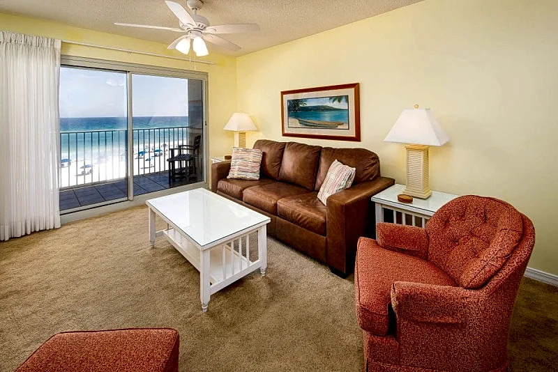 Summerlin 303: 3rd floor beach front, free beach service, snorkeling, GOLF