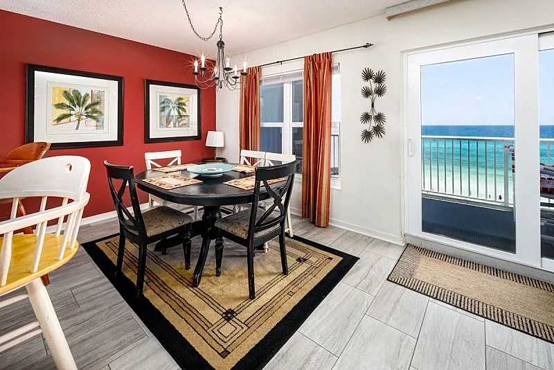 Islander 7004:Lavish retreat location-full kitchen, FREE BEACH Service & more