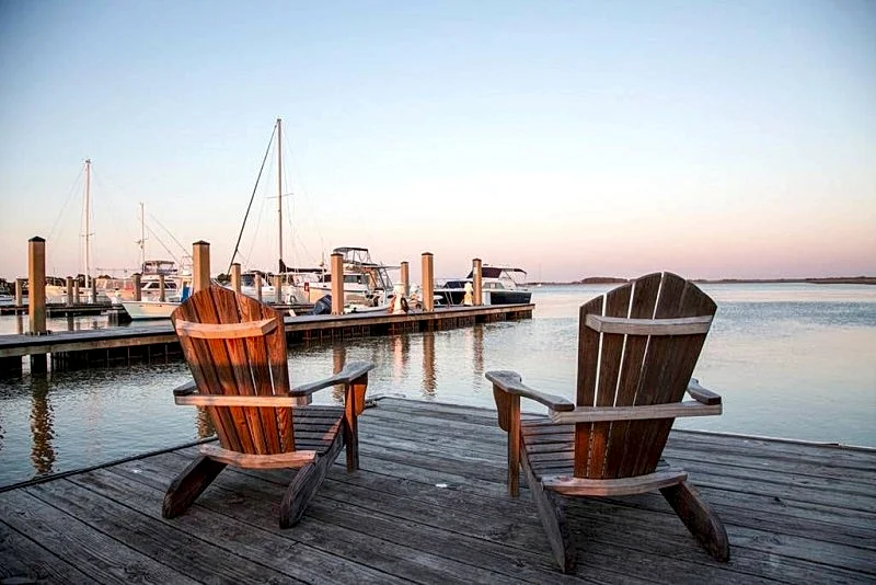 The Southern Harmony - Awesome Condo on the Folly River - Easy Walk to Center St