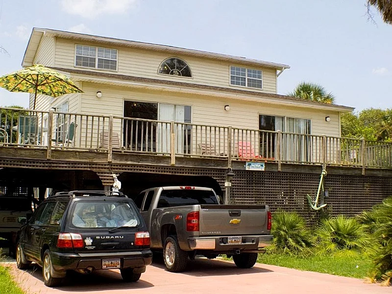 Seascape Directly Across from Beach/Pier & 1 Block to All the Shops & Restaurants