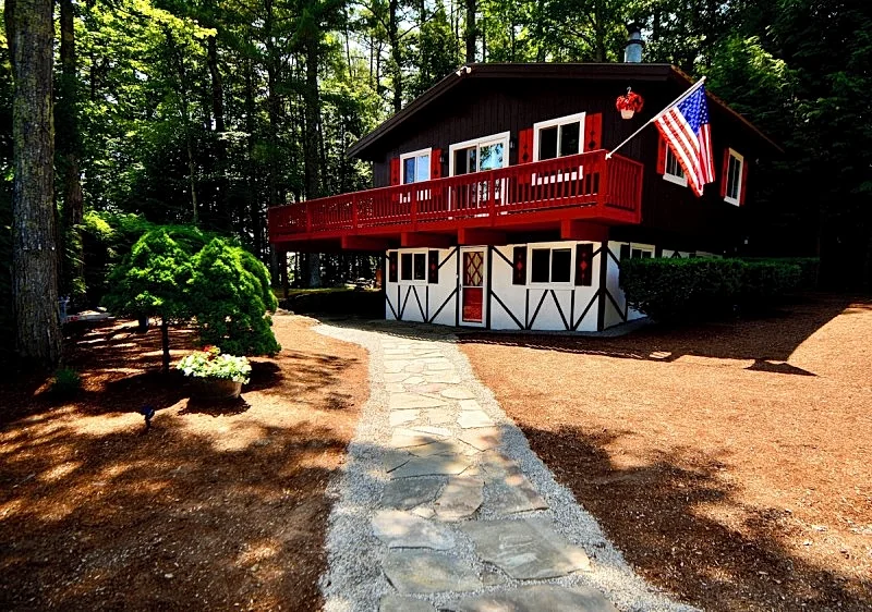 Patrician Shores 4 BR Winnipesaukee access partial water views