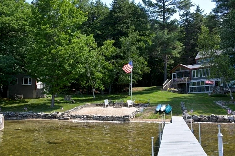 Lake Kanasatka Home and Guest House Sleeping 14 Beach Dock
