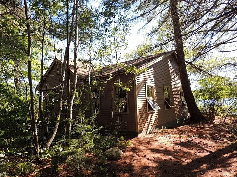 Cozy Lake Winnipesaukee Camp on Braun Bay with spectacular views