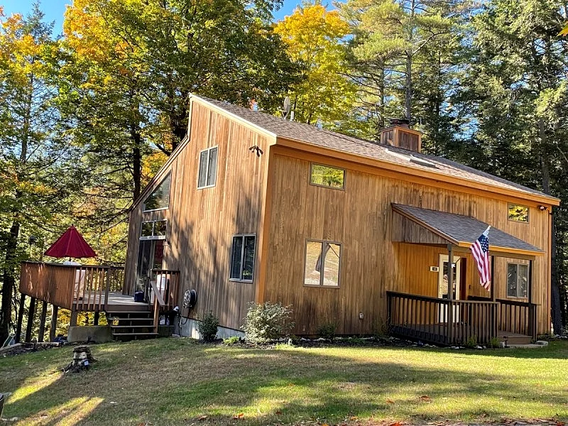 Wildwood on Lake Winnipesaukee Pet Friendly Beach Access Home Sleeping 10