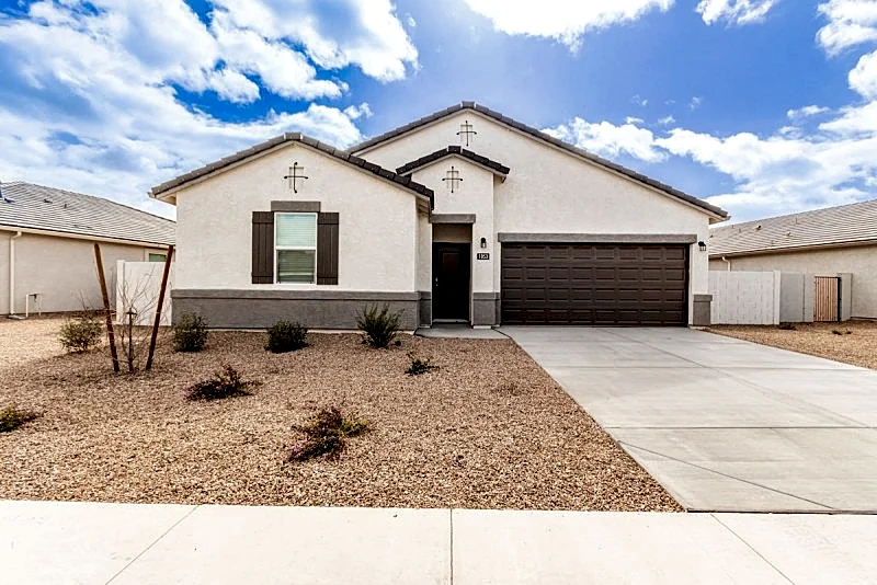 Brand New Home! Casa Grande! Near Shopping, Hiking and More.