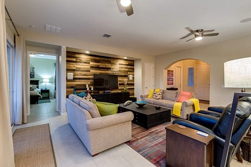 Legacy Sport Complex, Heated Pool, Spa, and Firepit!