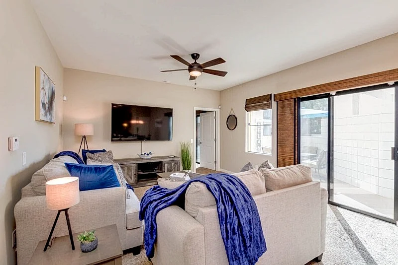 Cays Condo w/ Private Patio and Amenities Galore!