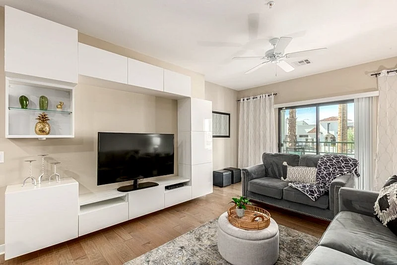 Luxury Condo in Ocotillo! Dining, Resort Pool, Spa, Gym and More! Walk to Everything!