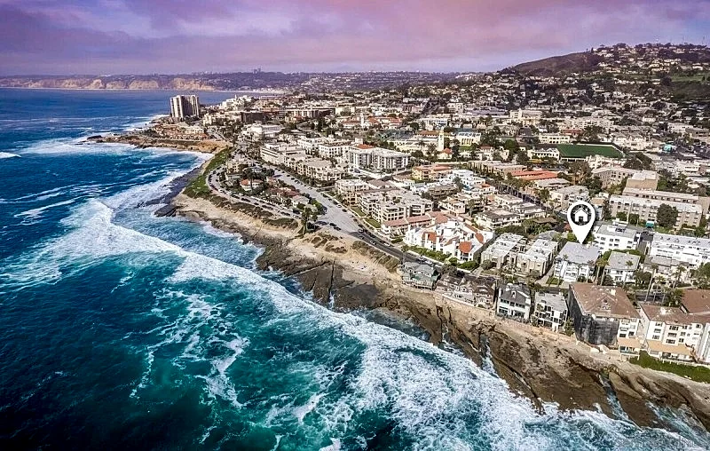 New lower rates amazing 1 bd Condo: Walk to Beach and Village
