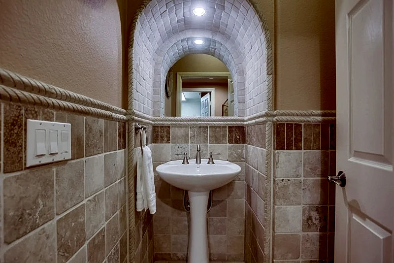 Photo 32