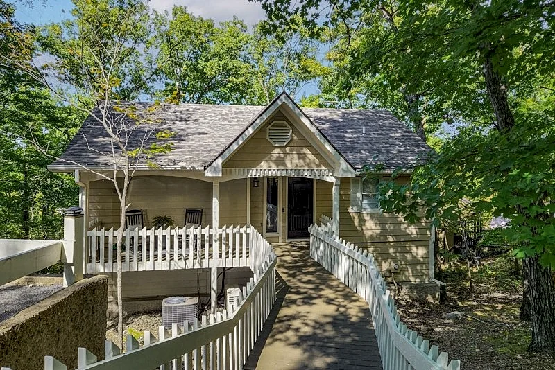Deja Too - Gorgeous Two-Level Margaritaville Estates Home!